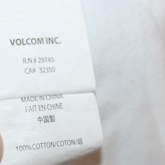 Volcom Daisy Dukes w/ Tie Dye Pocket - Picture 8 of 10